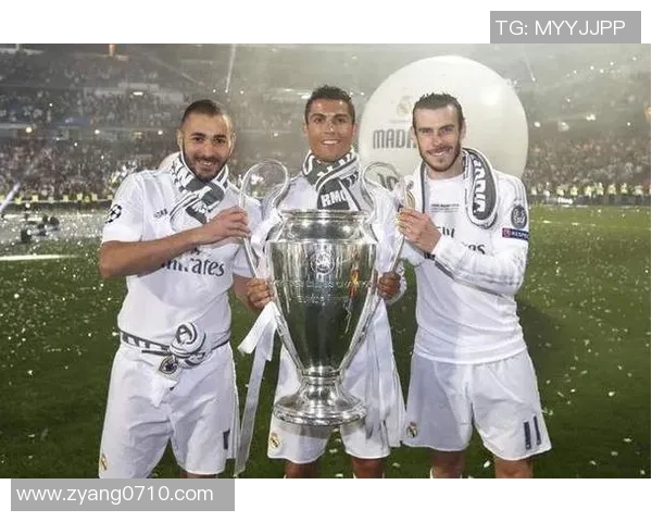 全球足球球星实力排名梯度解析 从顶级巨星到崭露头角的新秀