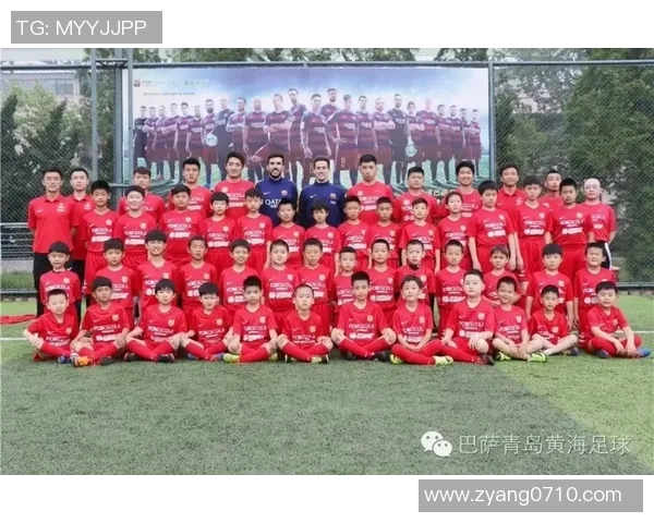 和球星合照留下独特回忆一起感受绿茵场上足球魅力